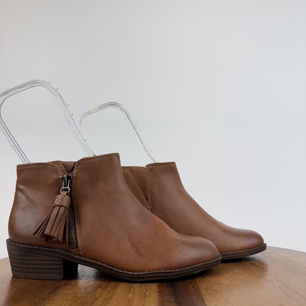 New Womens Zodiac‎ Val Western Brown Faux Leather Ankle Booties Size 5.5 M NWOB